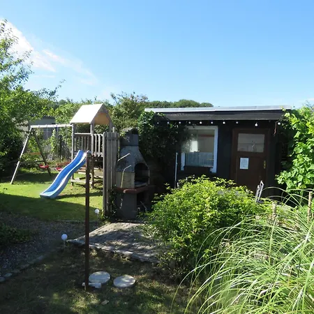 Mit Kamin In Bis 6 Personen Ferienhaus *