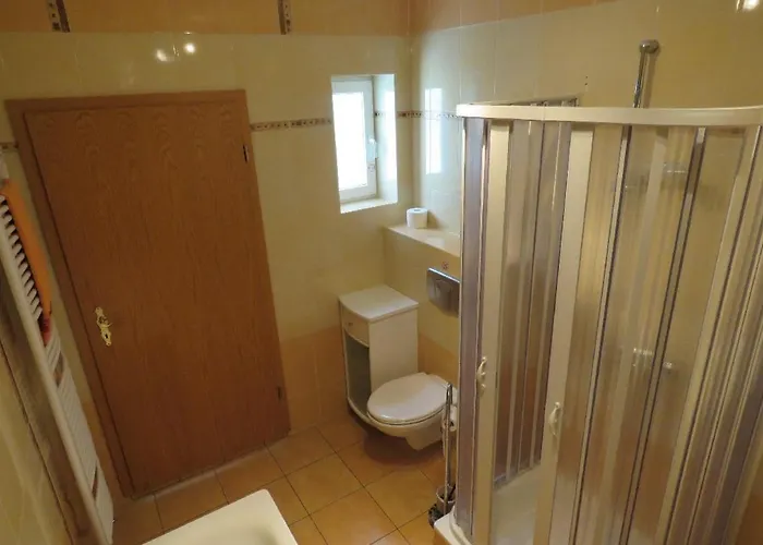Mit Kamin In Bis 6 Personen Vakantiehuis Sassnitz